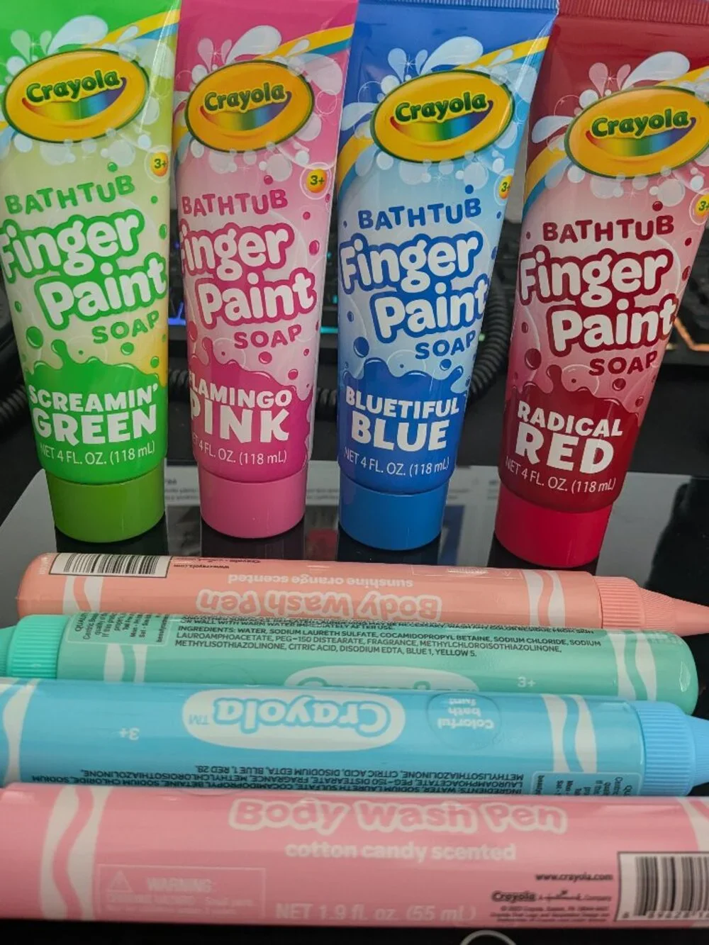 Lot of 8 Crayola Bath Set 4 Body Wash Pens & 4 Finger Paint Soaps New Unused